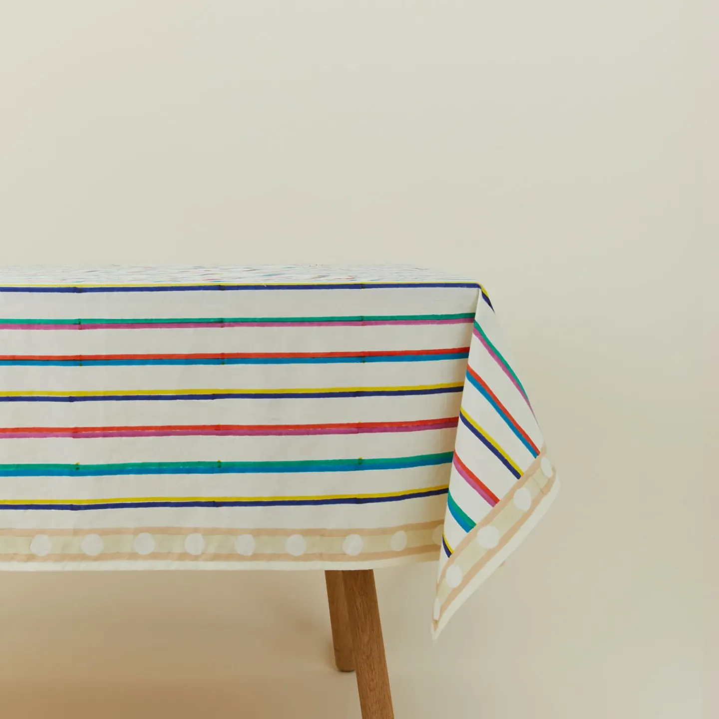 TABLE Table Linens^Block Printed cloth