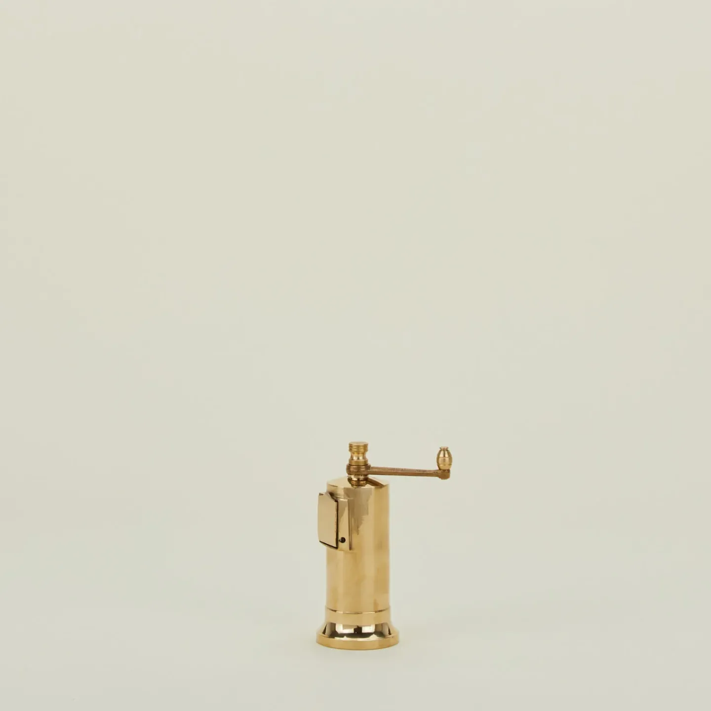 Atlas Kitchen Accessories^Brass Chef Grinder