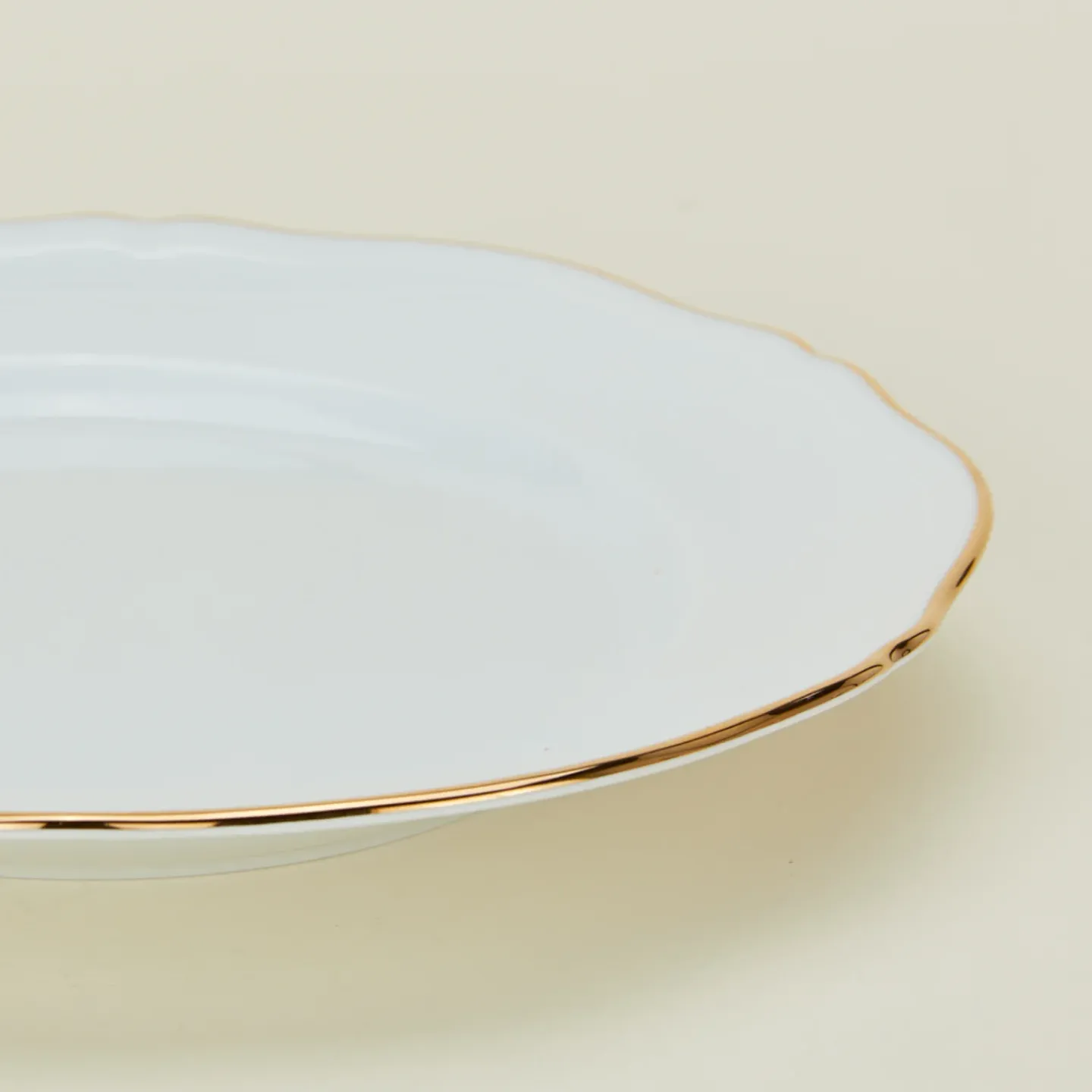 Ginori Serveware^Corona Round Platter - Oro Brillante
