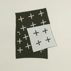 Hawkins New York Throws^Cross Knit Throw