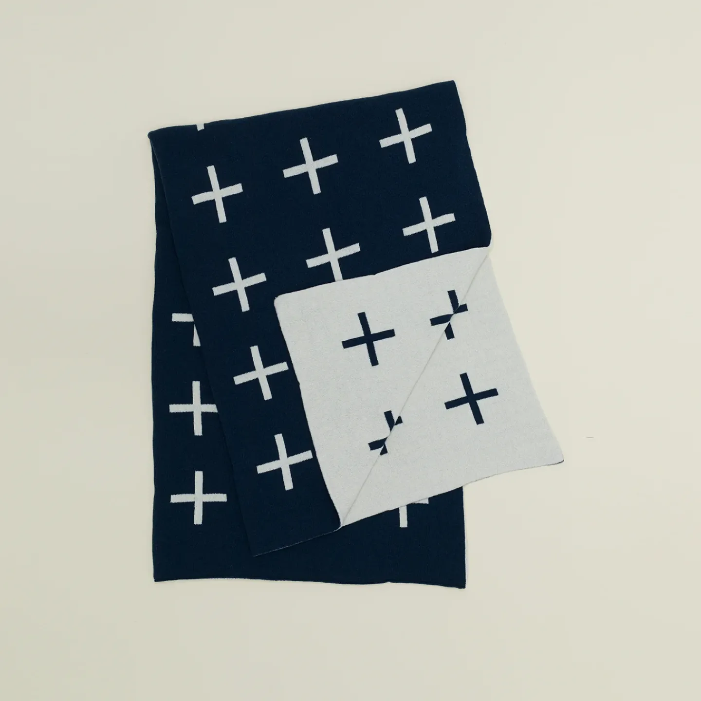 Hawkins New York Throws^Cross Knit Throw