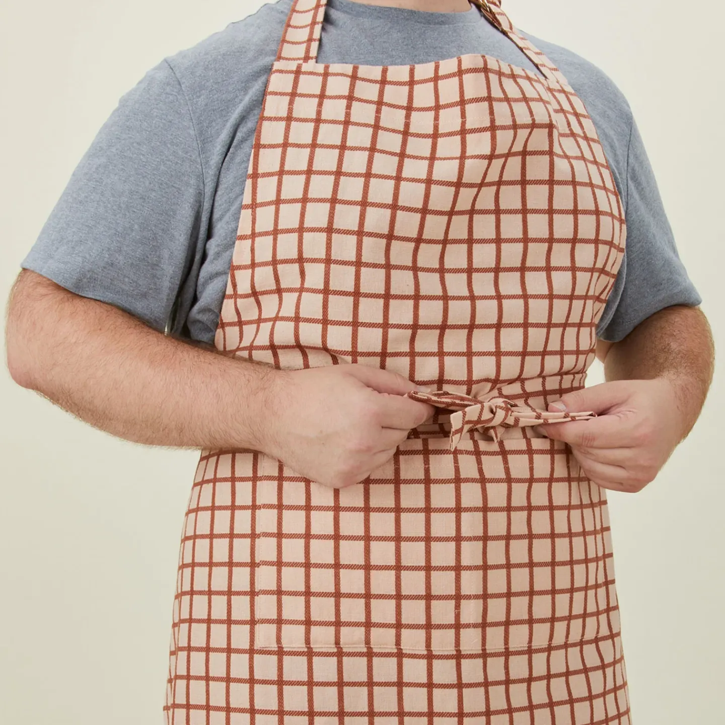 Hawkins New York Kitchen Textiles^Essential Apron and Towel Bundle