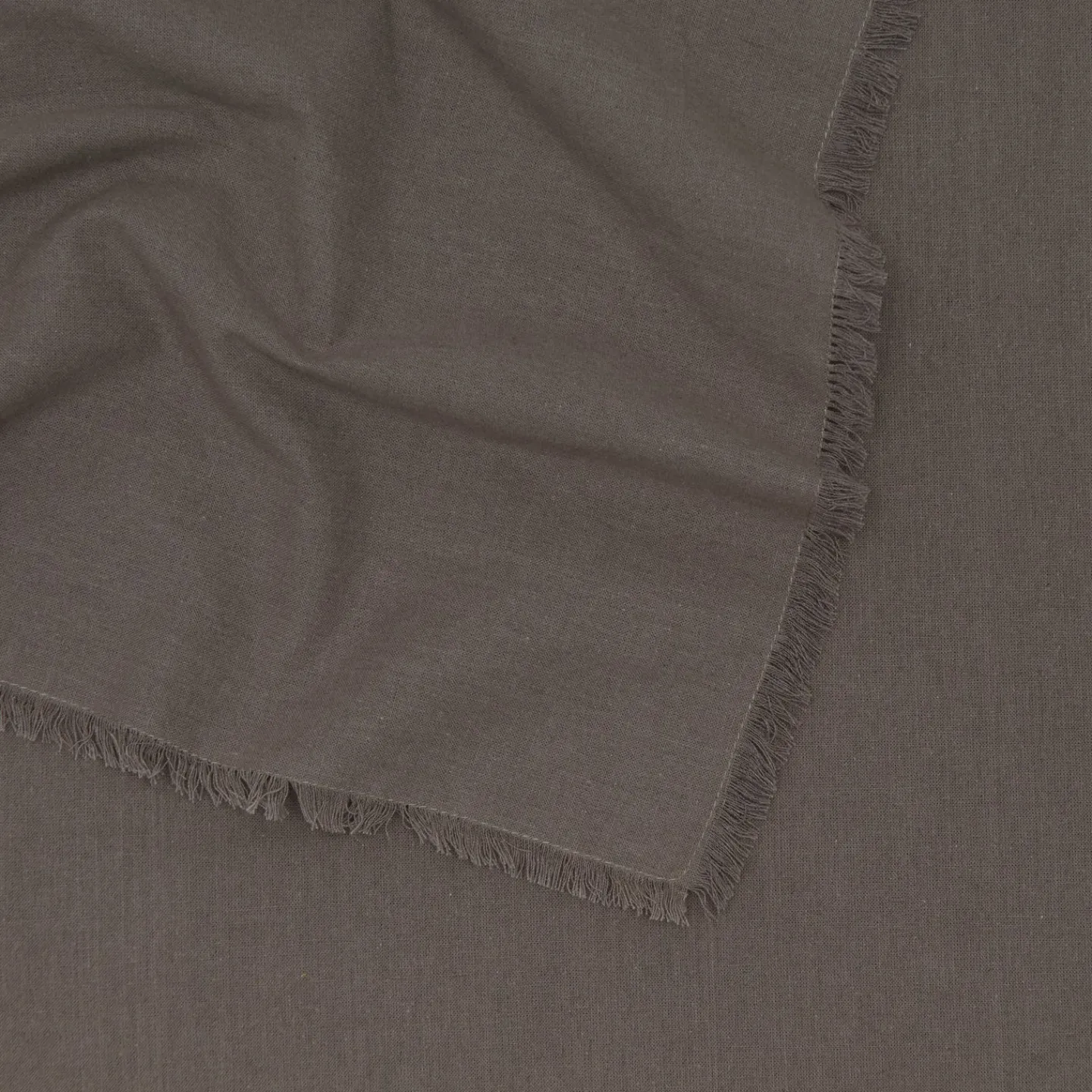 Hawkins New York Table Linens^Essential Cotton Tablecloth