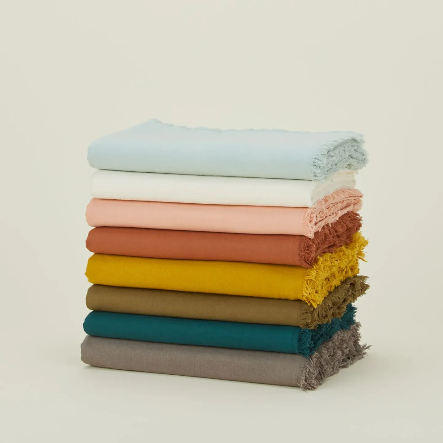 Hawkins New York Table Linens^Essential Cotton Tablecloth