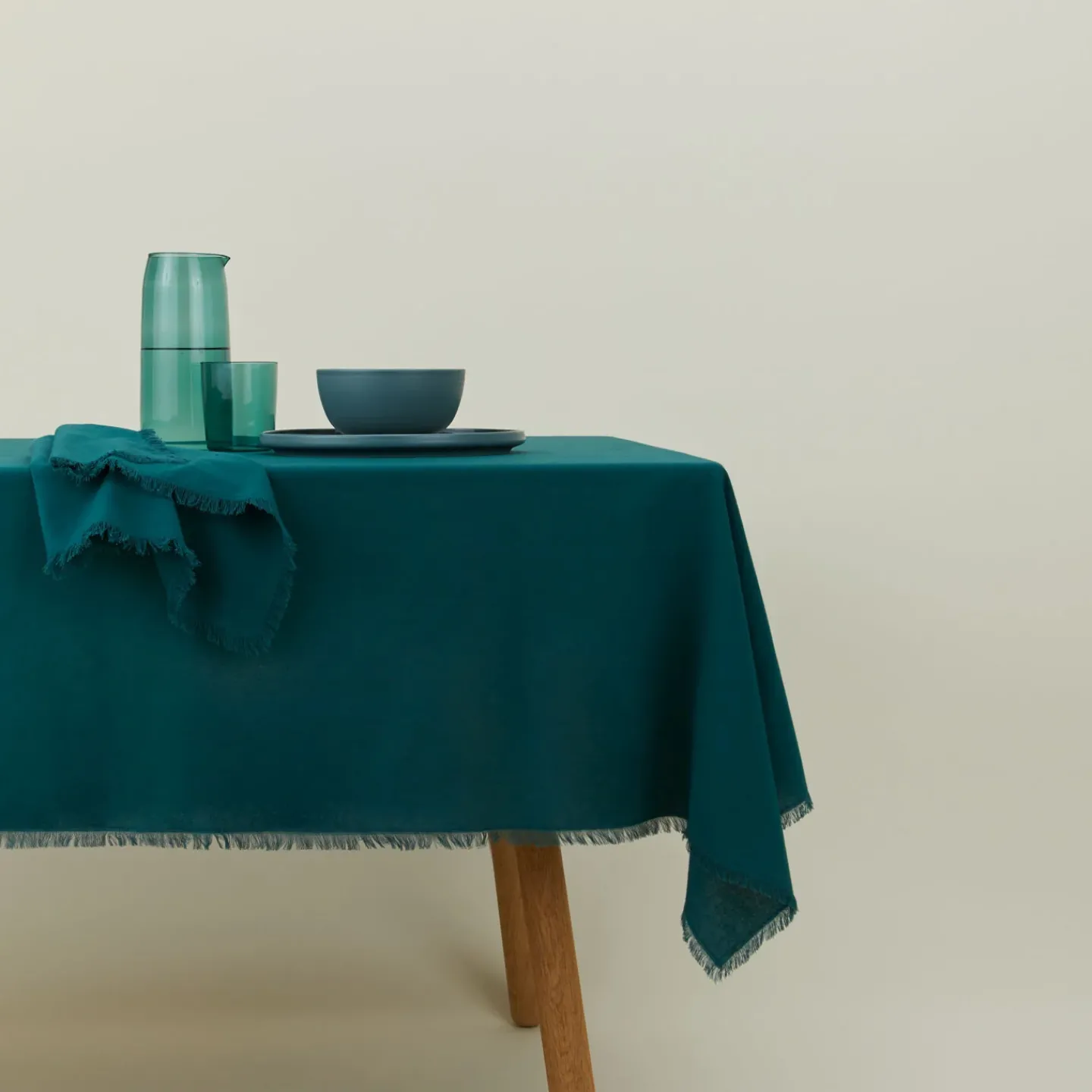 Hawkins New York Table Linens^Essential Cotton Tablecloth