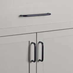 Hawkins New York Kitchen Hardware|Hardware^Essential Drawer Pull