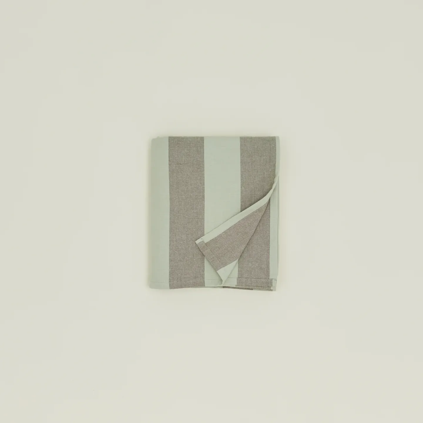 Hawkins New York Table Linens^Essential Striped Tablecloth