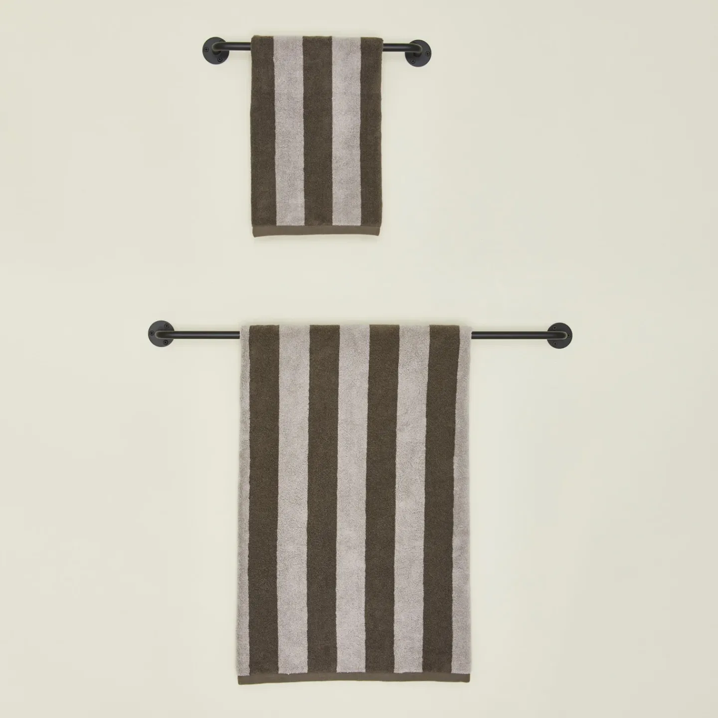 Hawkins New York Bath Accessories|Bath Hardware^Essential Towel Bar