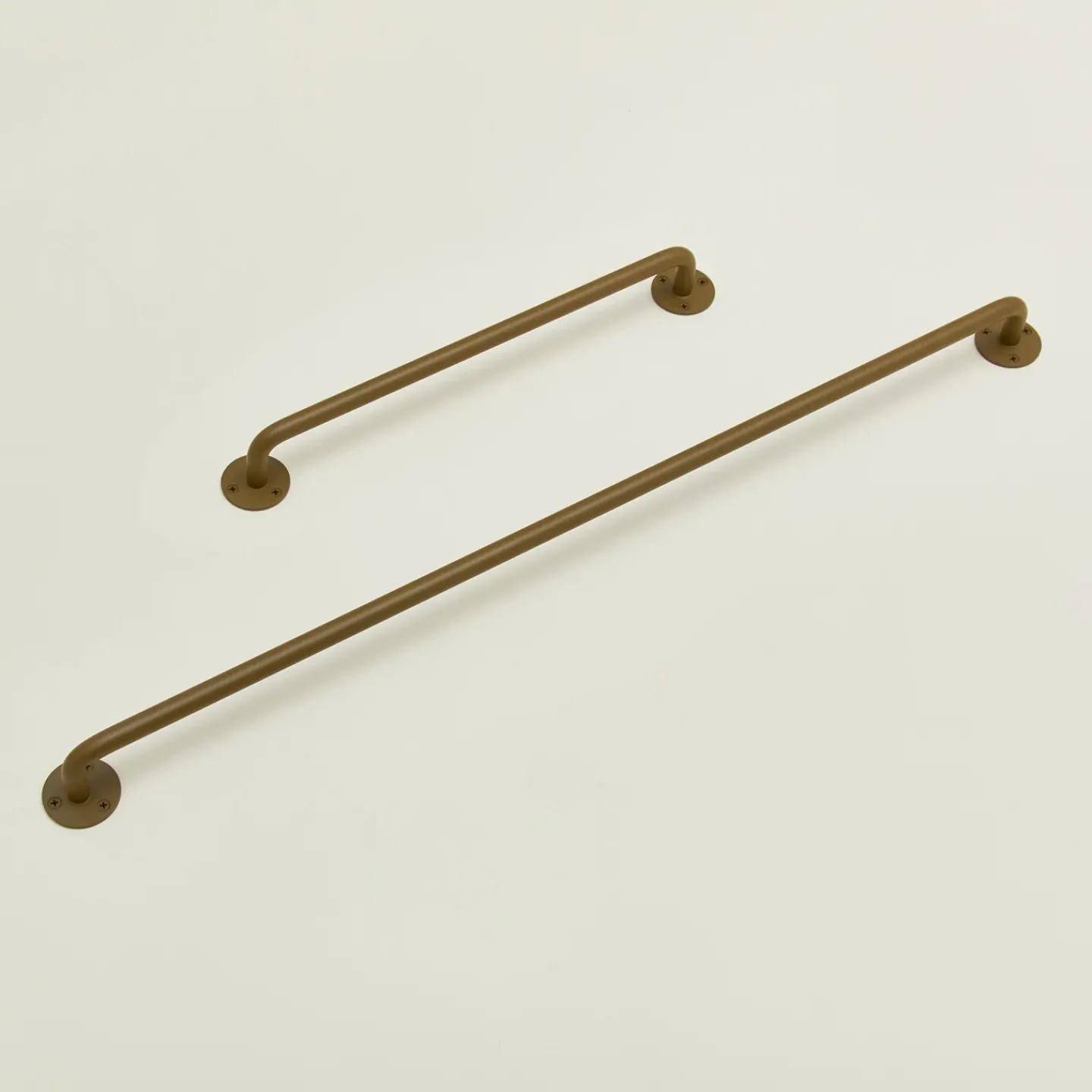 Hawkins New York Bath Hardware|Kitchen Textiles^Essential Towel Bar