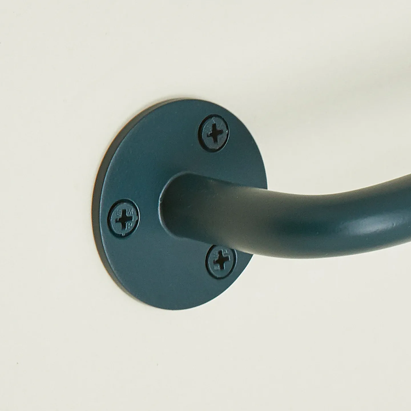 Hawkins New York Bath Accessories|Bath Hardware^Essential Towel Bar