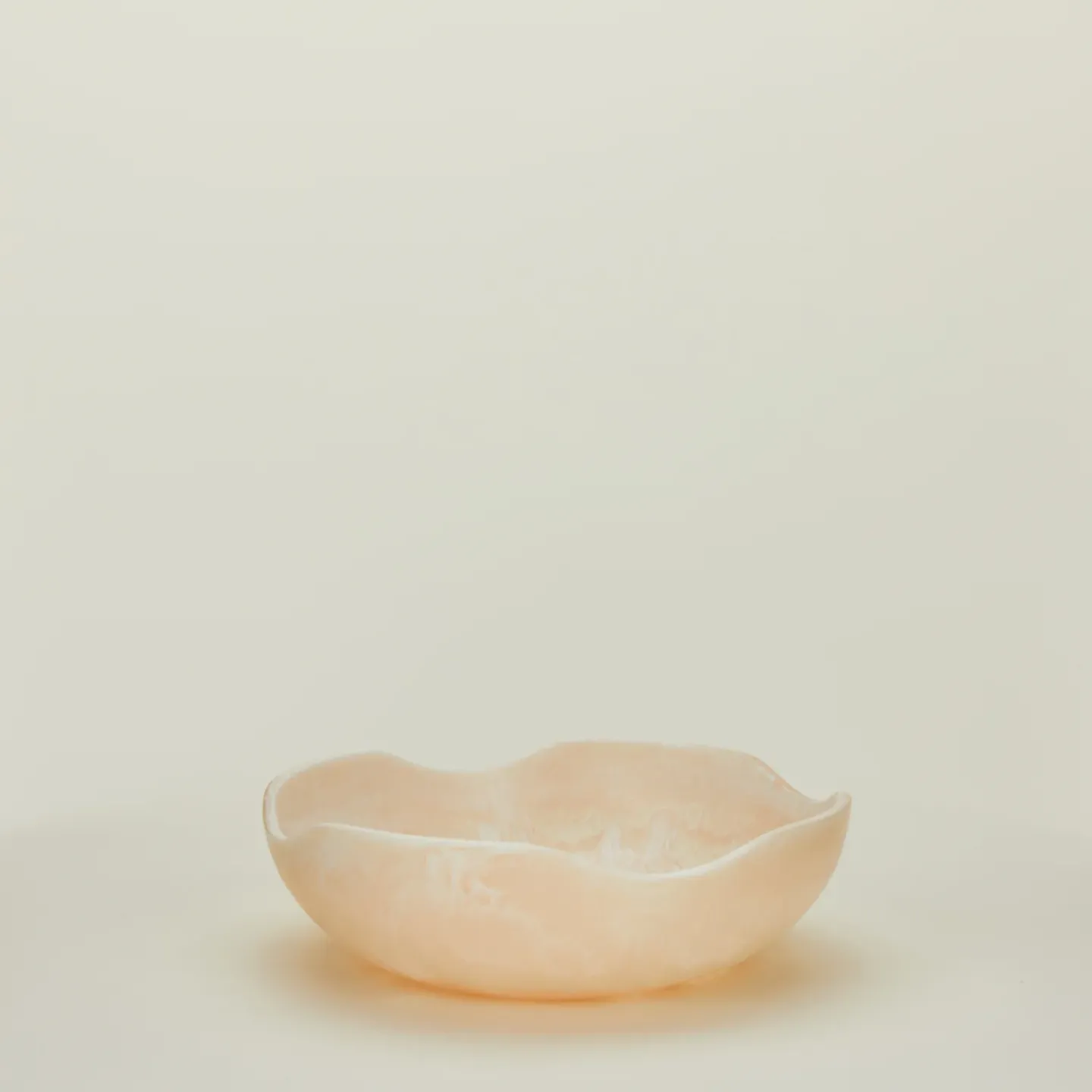 Saarde Storage & Organization|Serveware^Flow Resin Salad Bowl