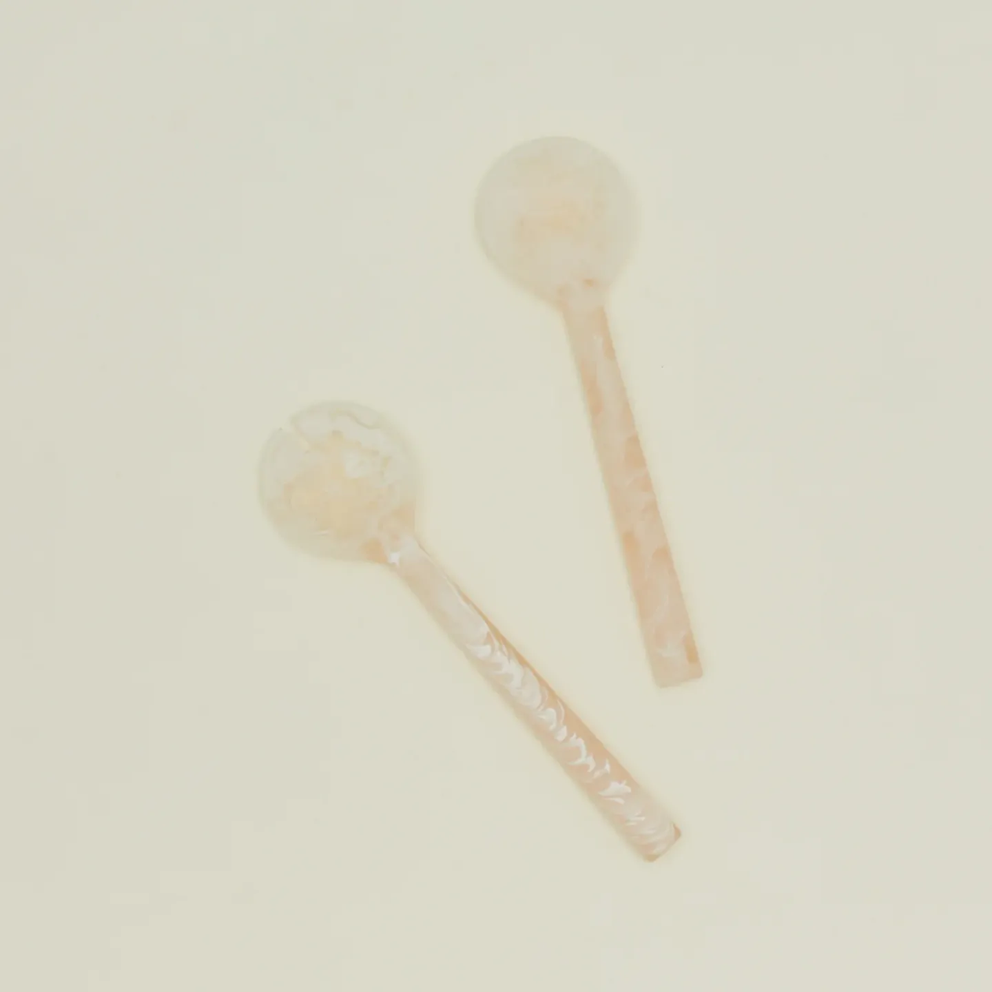 Saarde Kitchen Accessories|Flatware^Flow Resin Salad Servers