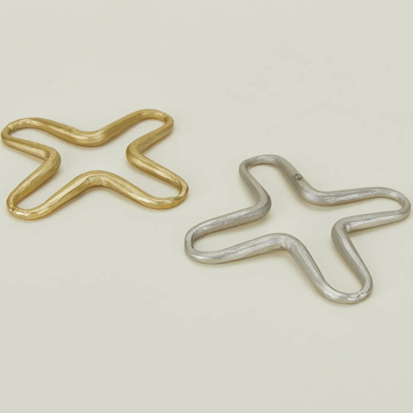 The Collective Kitchen Accessories^Forged Mini Trivet, Set of 2