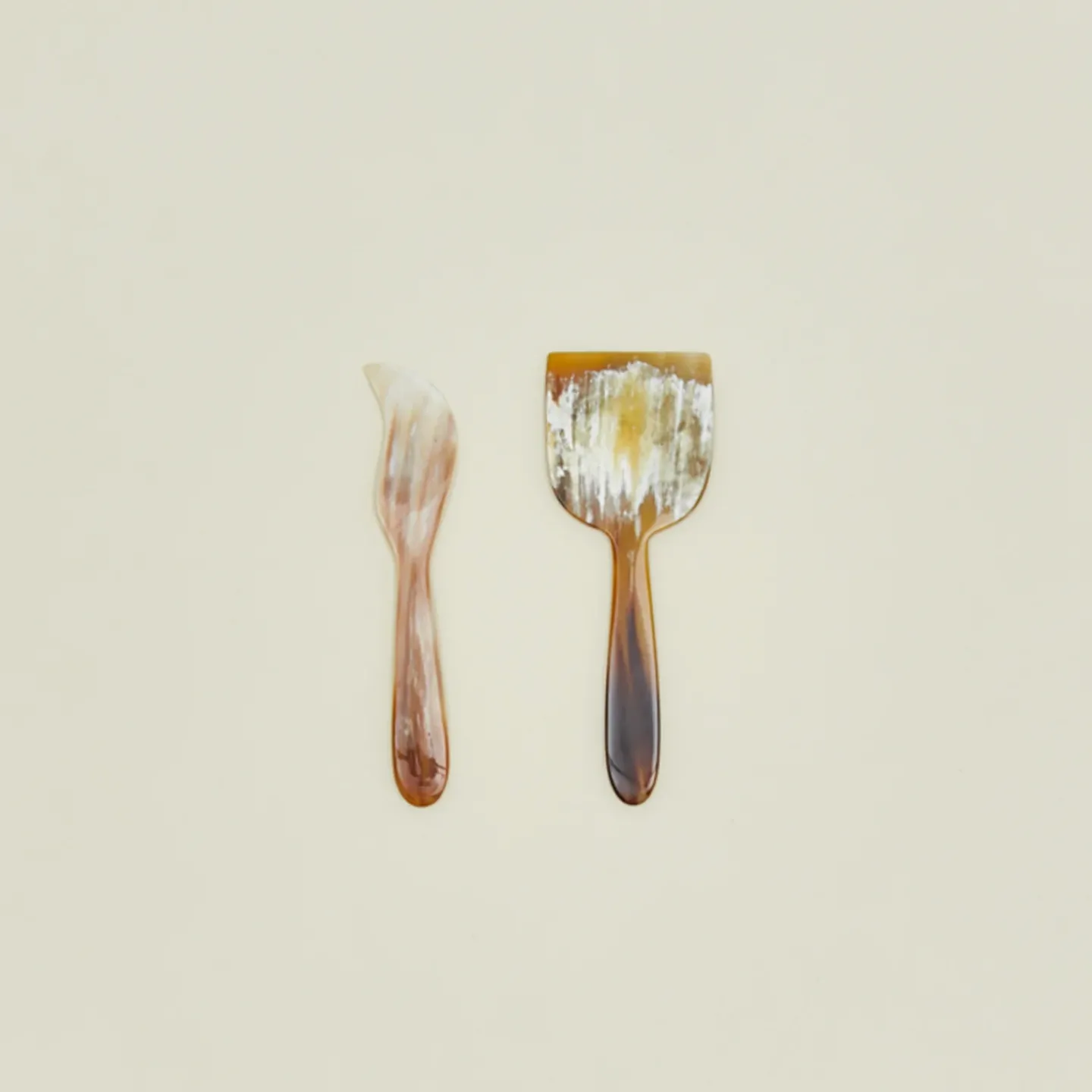 MAADILI COLLECTIVE Flatware^Horn Cheese Knife Set