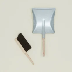 Earth and Nest Kitchen Cleaning^Horse Hair Brush