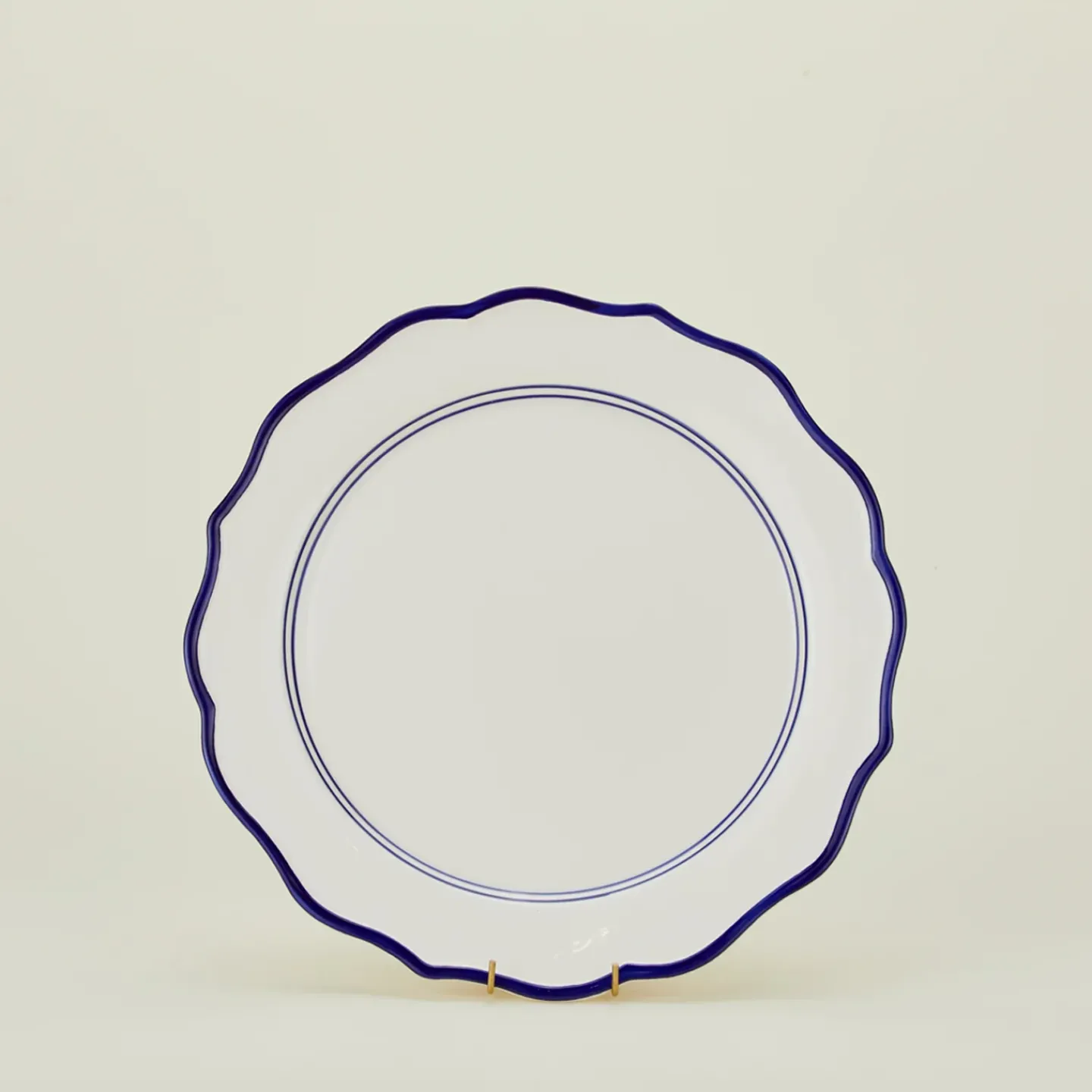 Maison Madison Home Serveware^Ogee Edge Round Platter