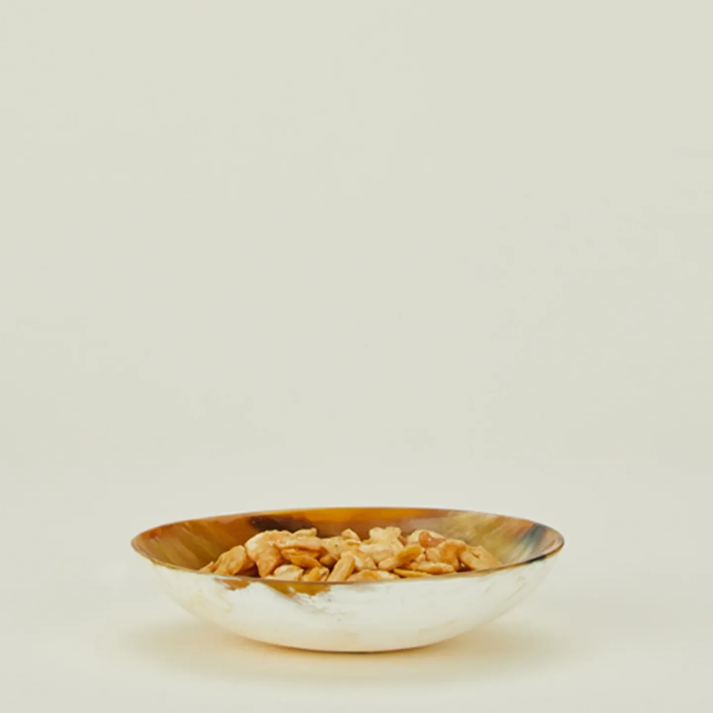 MAADILI COLLECTIVE Bath Accessories|Kitchen Accessories^Oval Horn Bowl