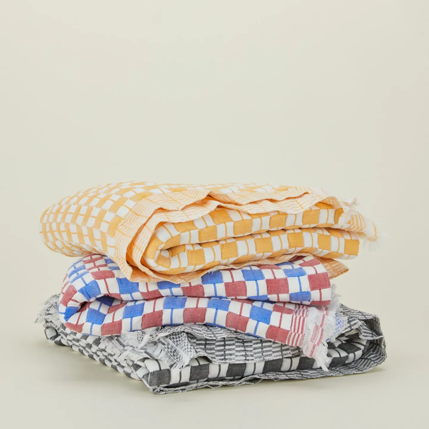 Archive NY Throws^Quilted Checkered Throw