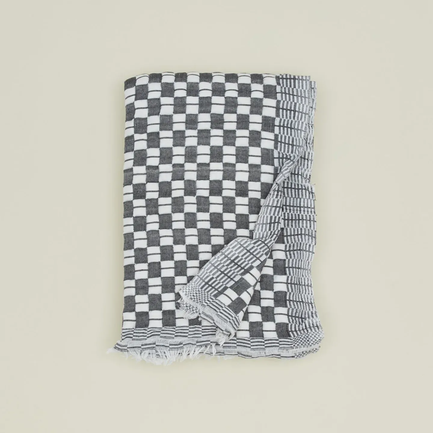 Archive NY Throws^Quilted Checkered Throw