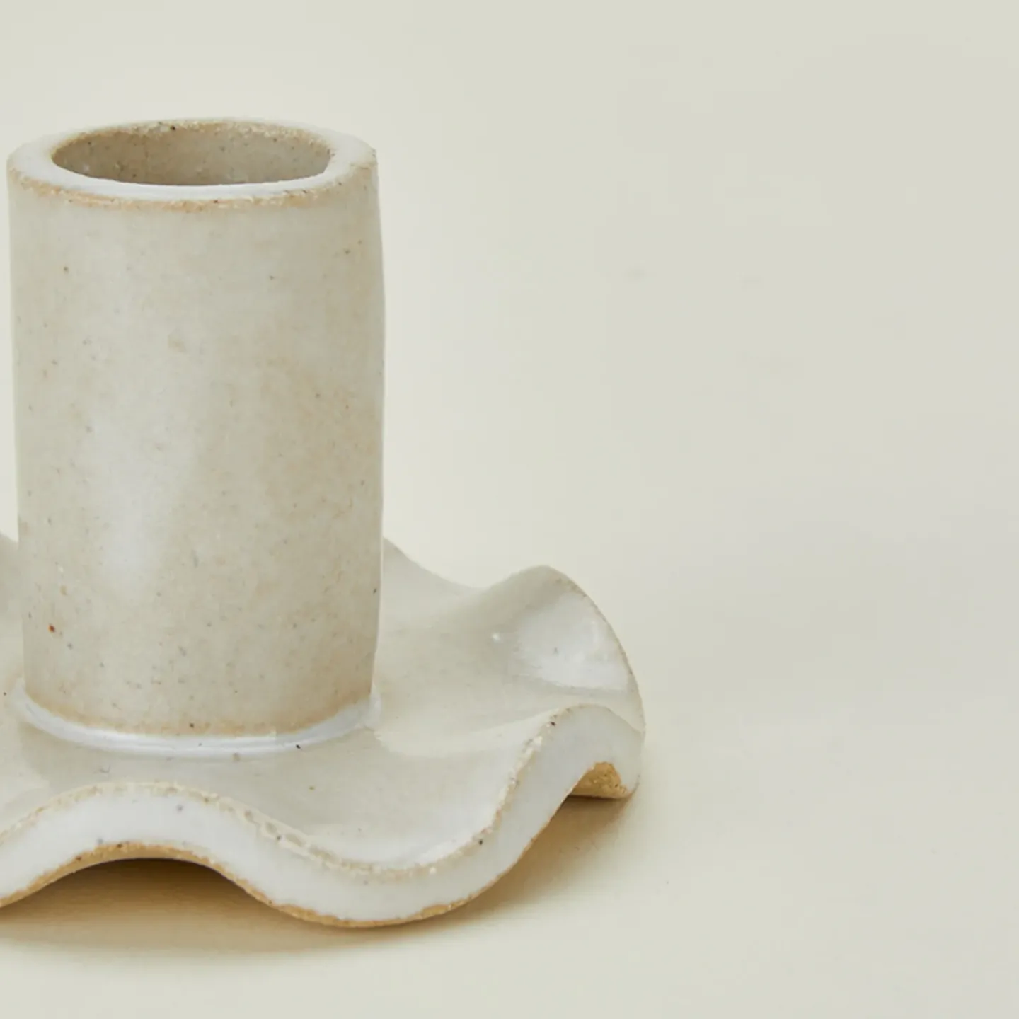 Salto Candles & Tapers^Ruffle Edge Candle Holder