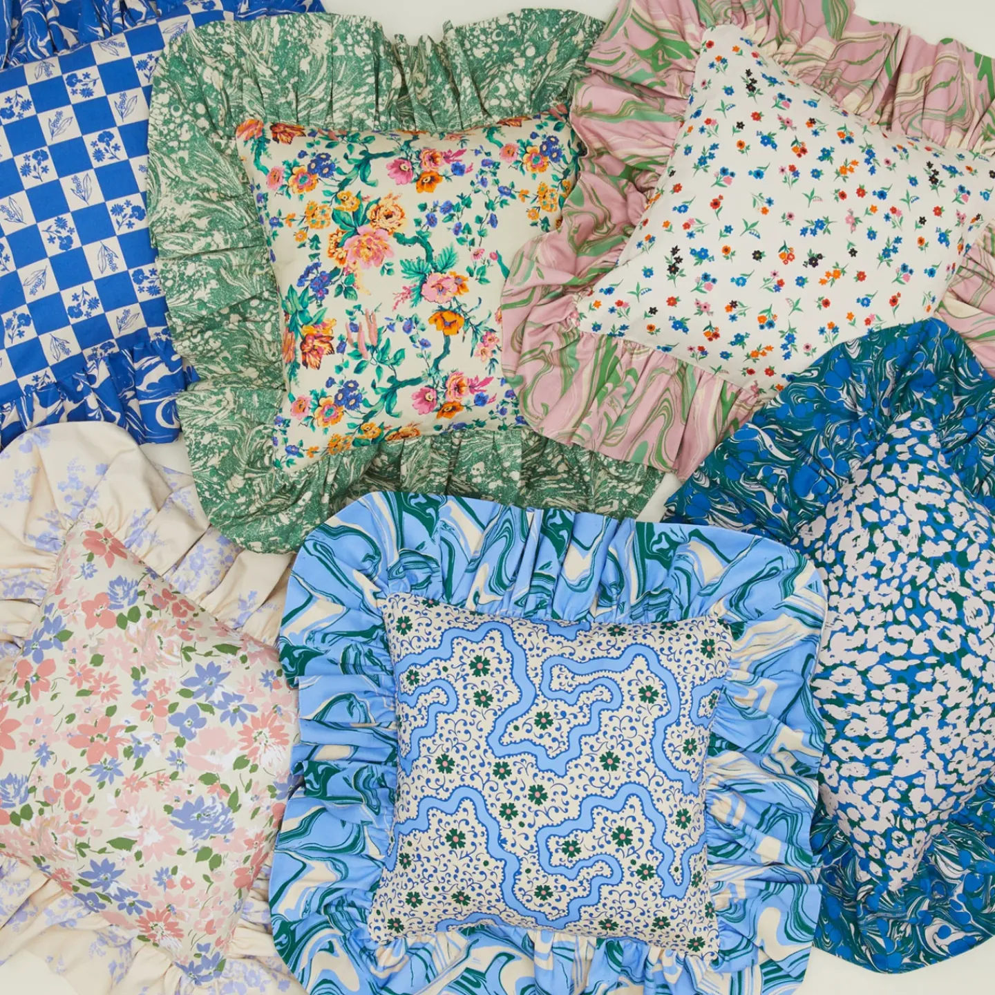 Maison Lisette Pillows^Ruffled Floral Cushion