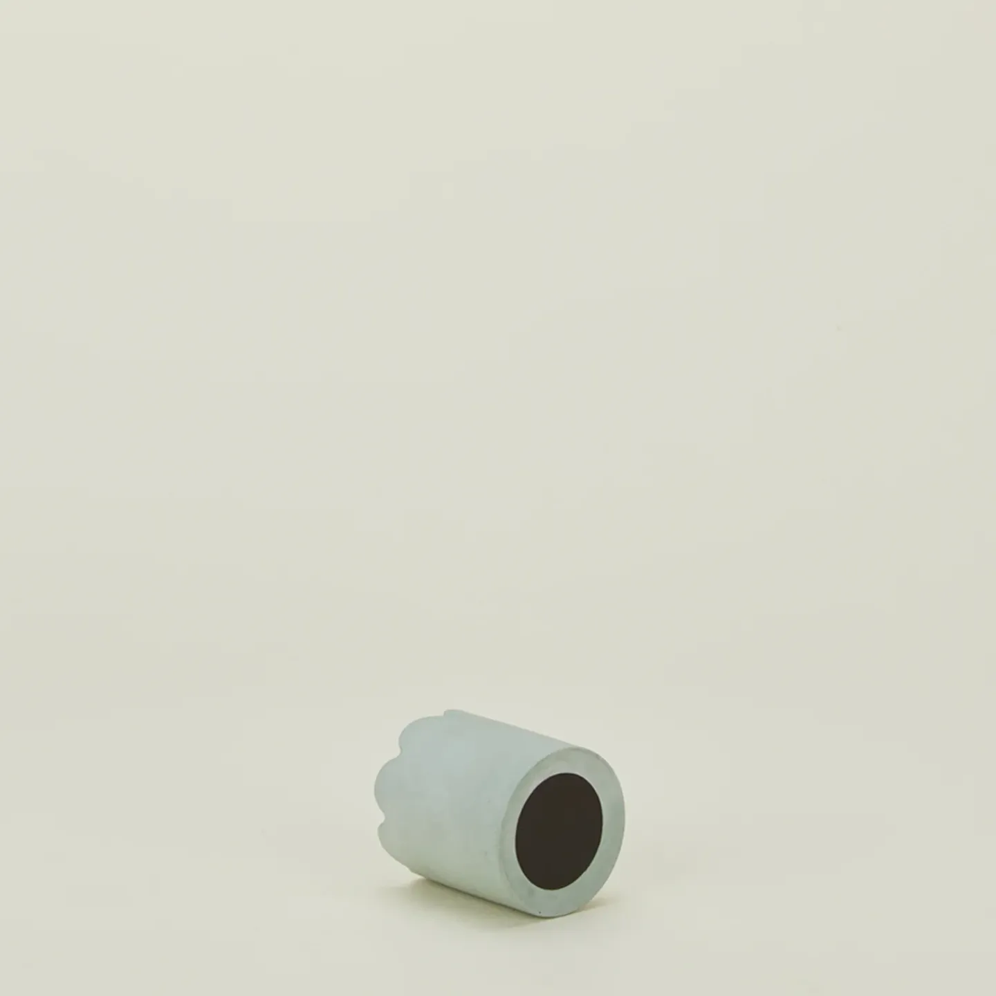 LINDAMAKESS Bath Accessories^Scalloped Match Striker