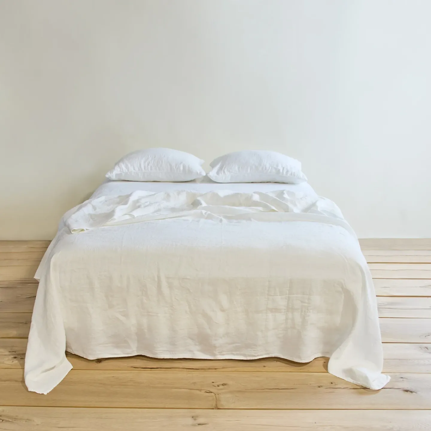 Hawkins New York Sheets^Simple Linen Flat Sheet