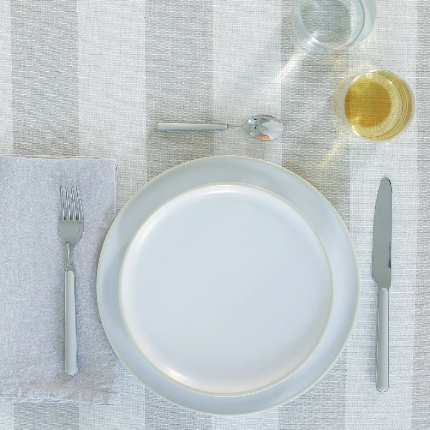 Hawkins New York Table Linens^Simple Linen Napkin