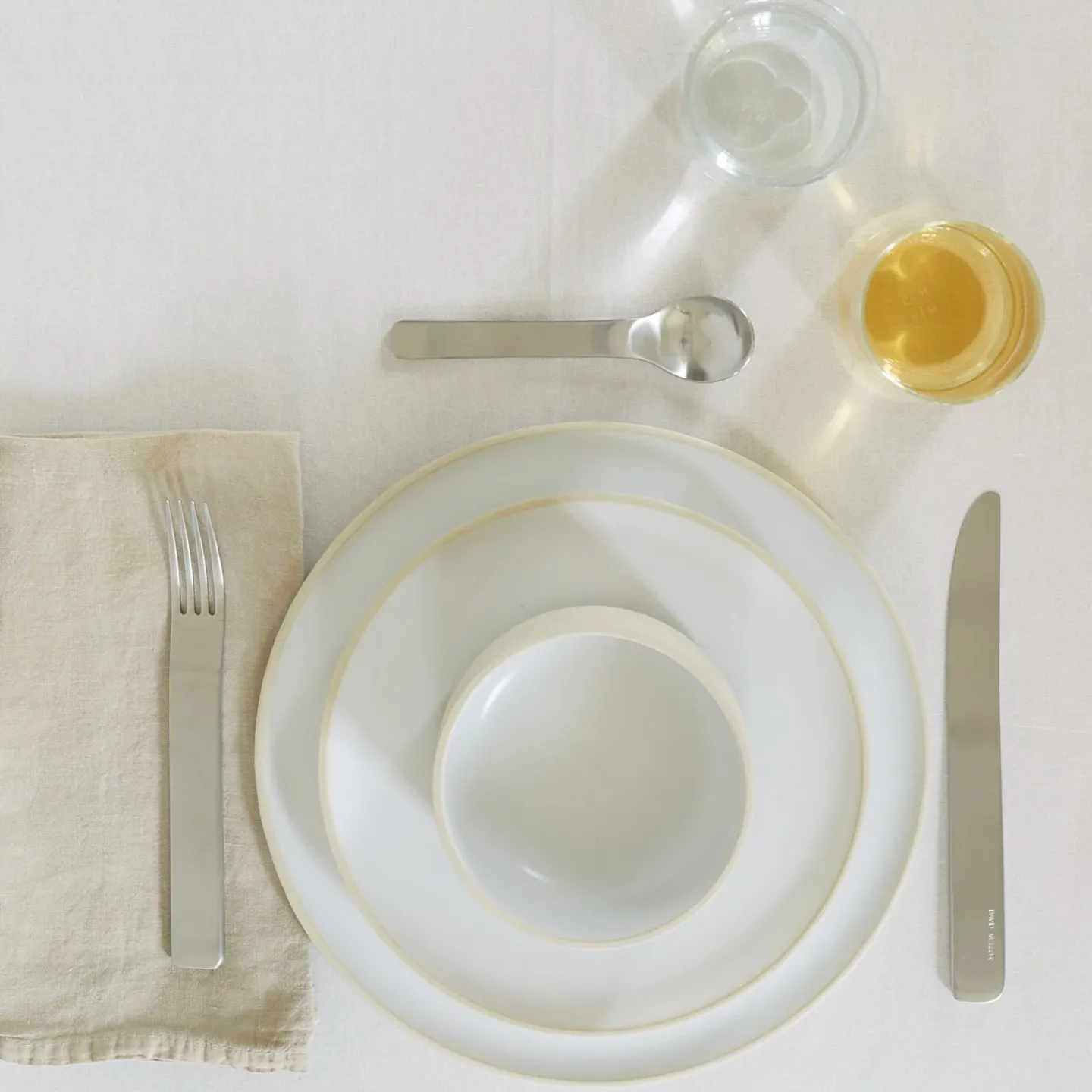 Hawkins New York Table Linens^Simple Linen Napkin