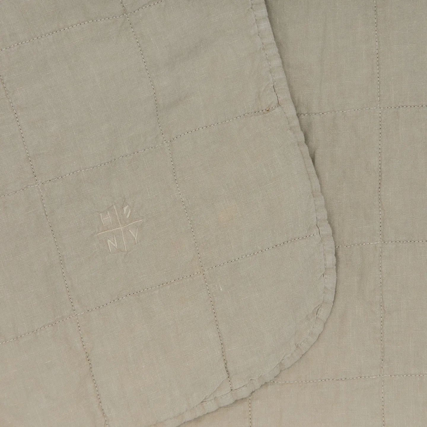 Hawkins New York Blankets & Quilts^Simple Linen Quilt