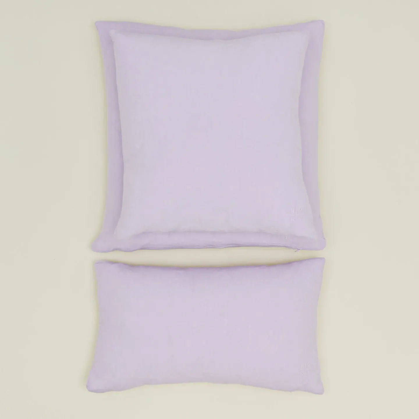 Hawkins New York Pillows^Simple Linen 22x22 Pillow