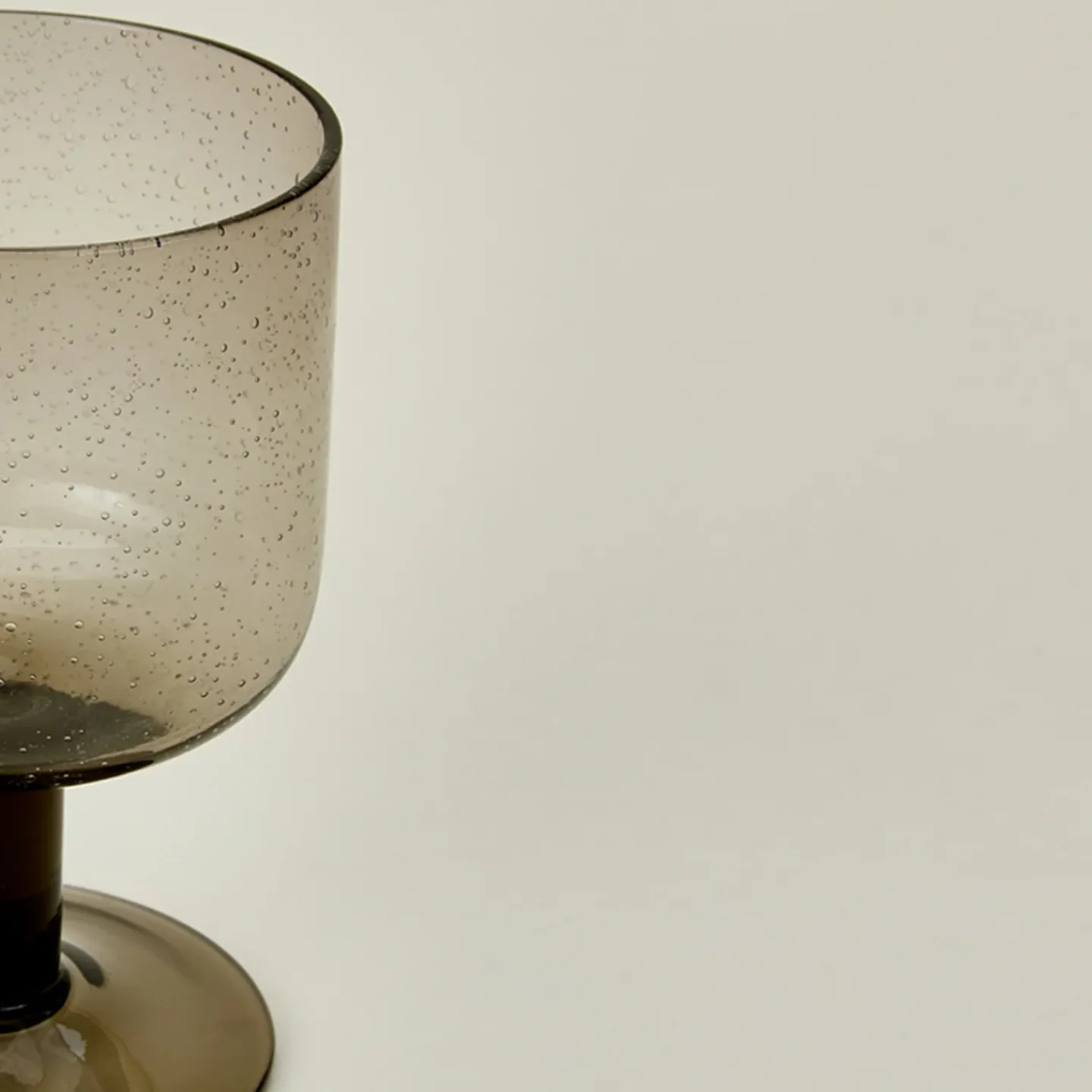 Hawkins New York Glassware & Barware^Simple Seeded Glassware