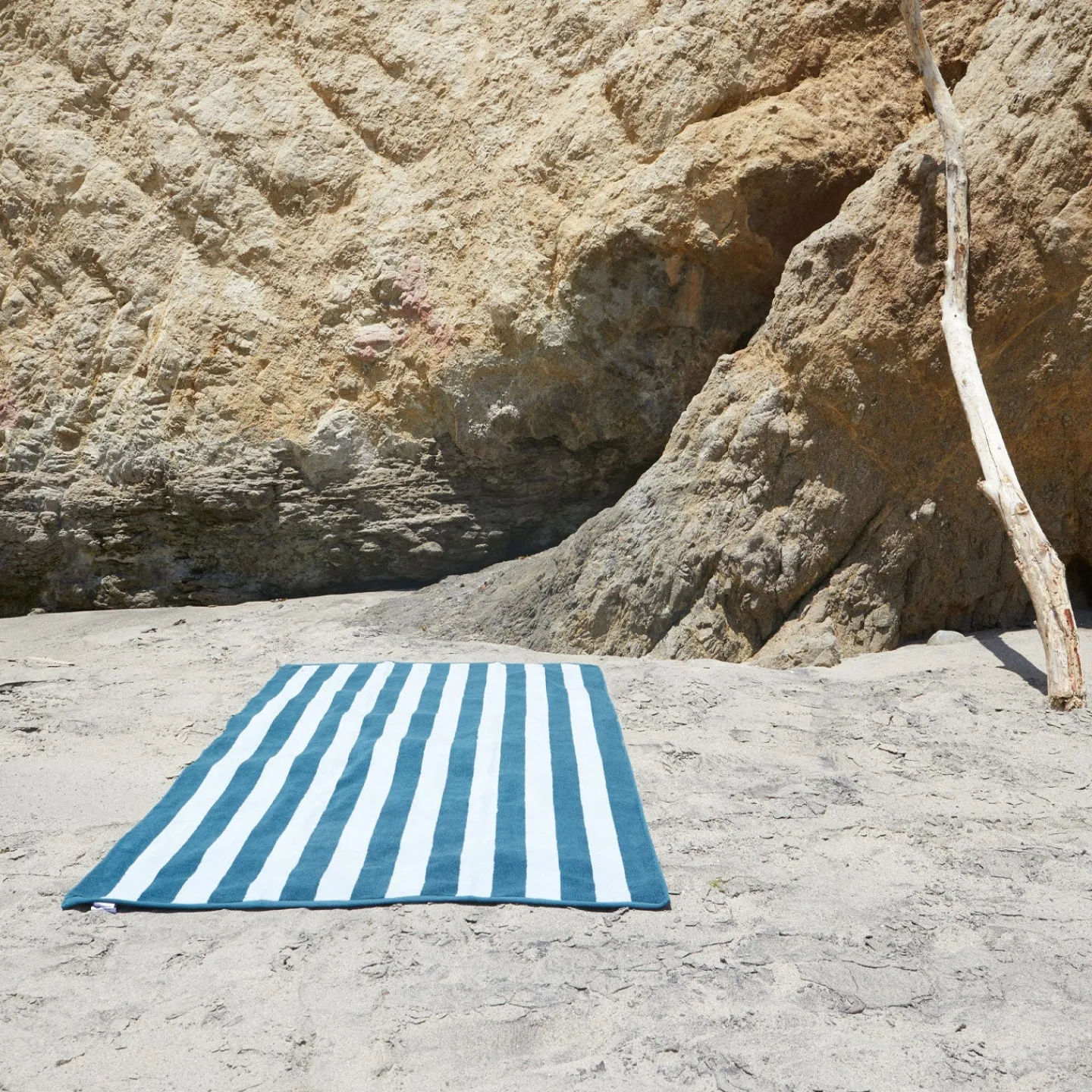Hawkins New York Garden & Patio^Simple Striped Terry Beach Towel