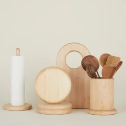 Hawkins New York Kitchen Accessories|Cutting Boards & Knives^Simple Wood Arch Cutting Board