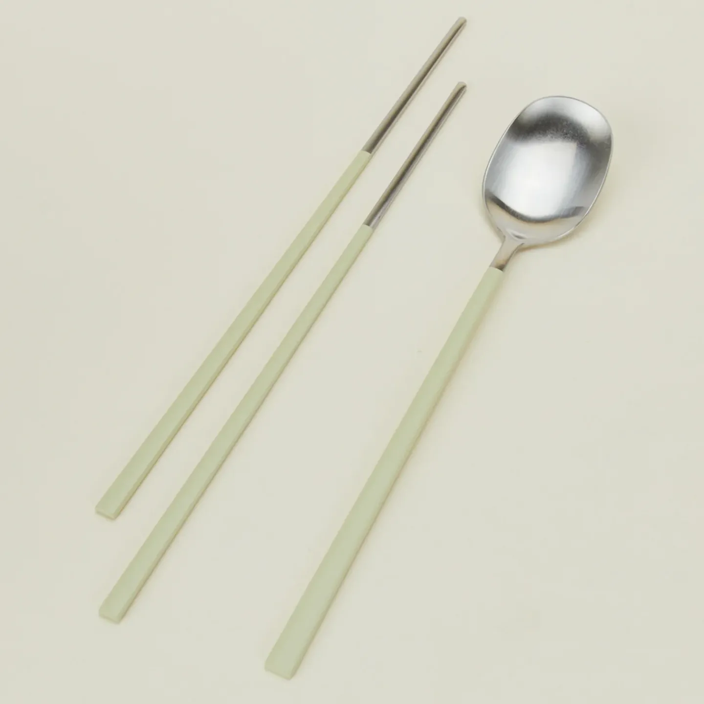 Illo Flatware^Spoon + Chopsticks Set