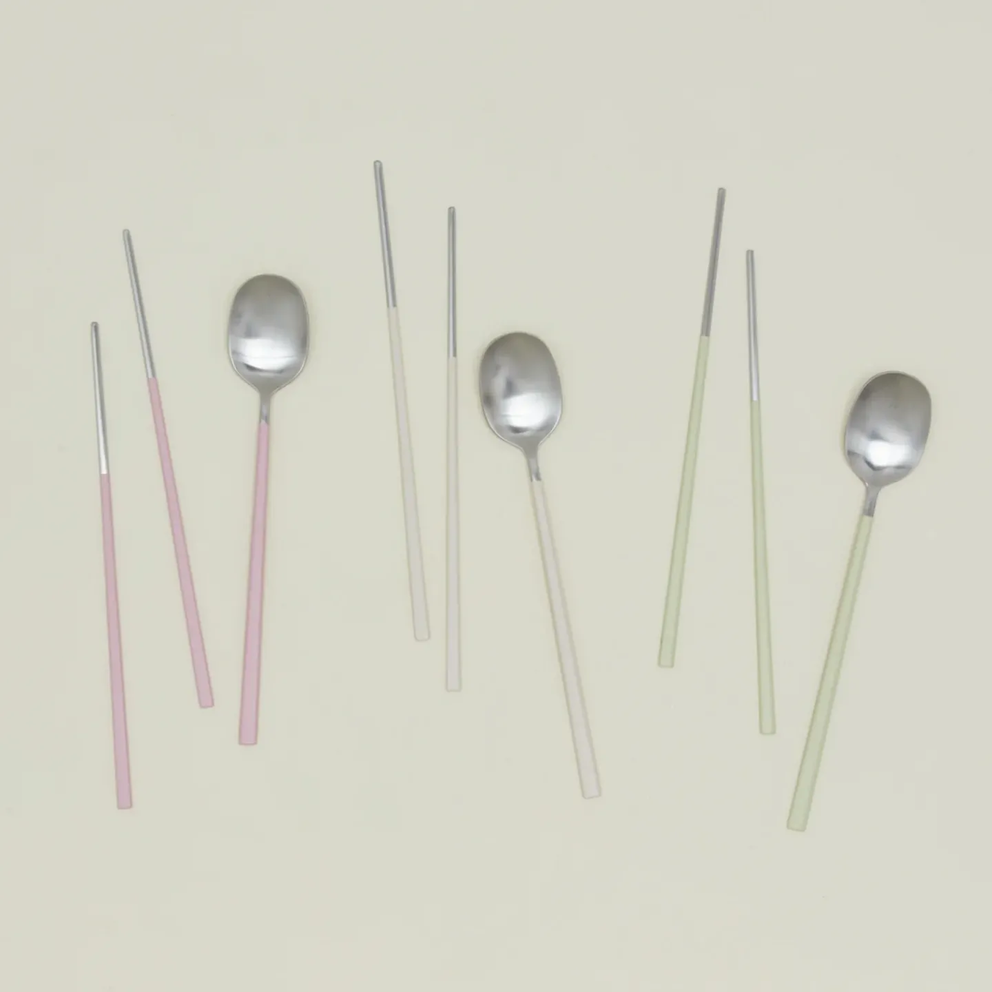 Illo Flatware^Spoon + Chopsticks Set