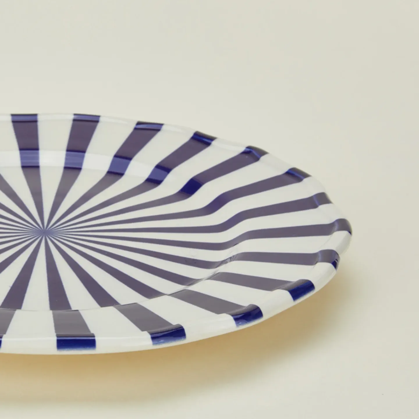 Maison Madison Home Dinnerware^Starburst Dinner Plate