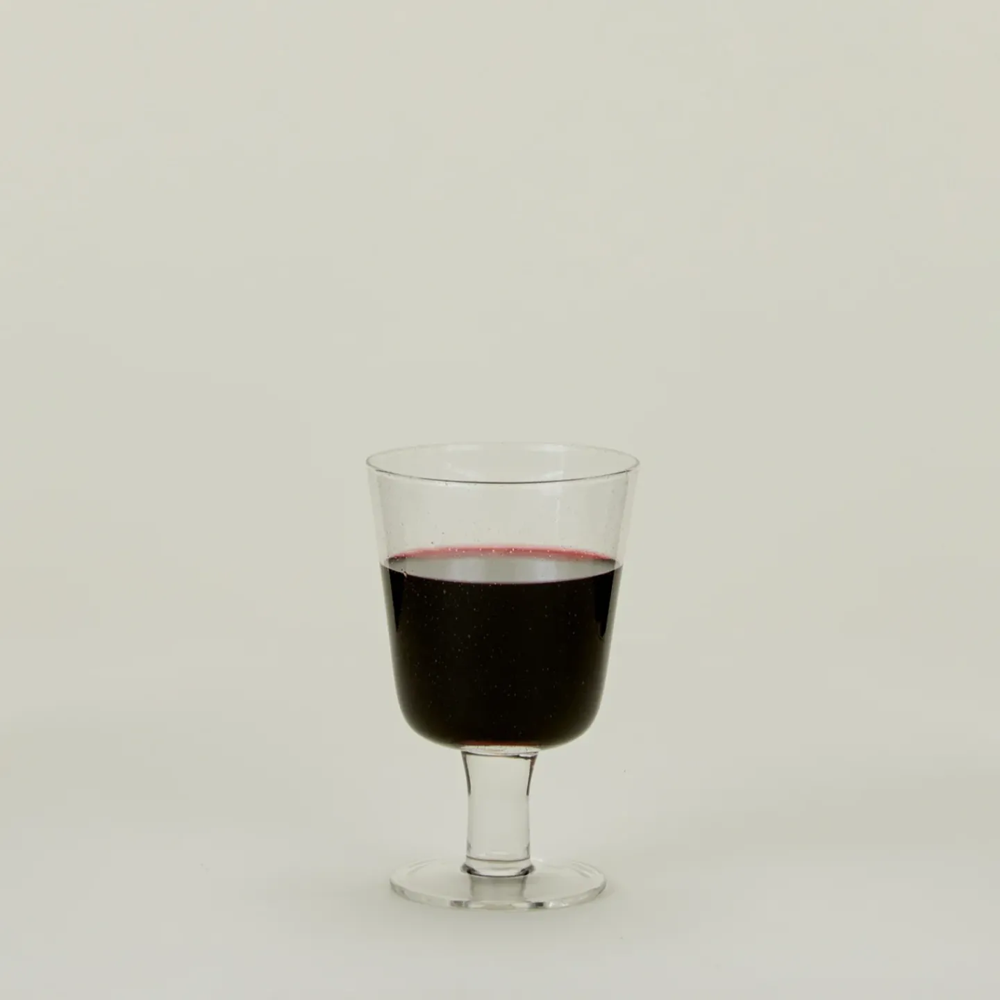 British Colour Standard Glassware & Barware^Stemmed Wine Glass